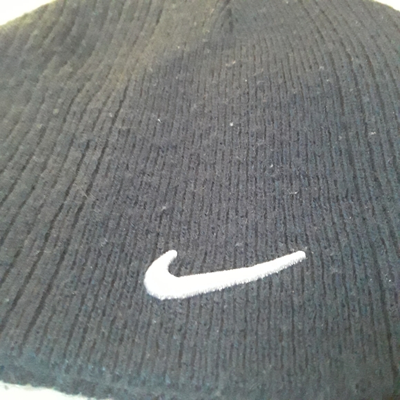 Nike beanie hat toddler - Picture 4 of 4